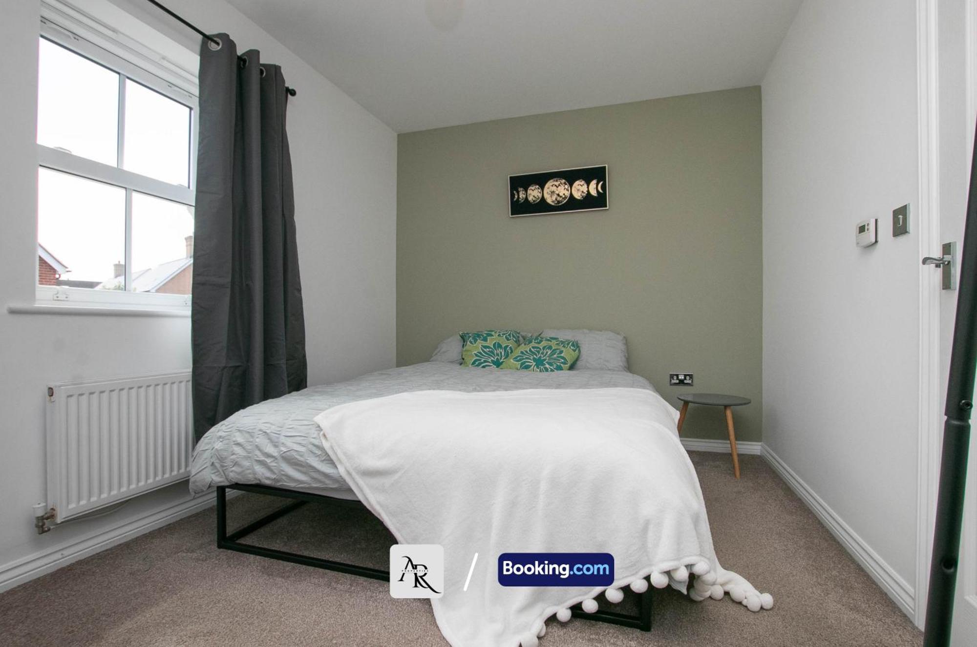 Cozy House By Ar Properties Short Lets & Serviced Accommodation Colchester Exterior foto